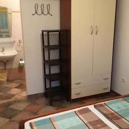 Pranic 2 By Interhome דירה *