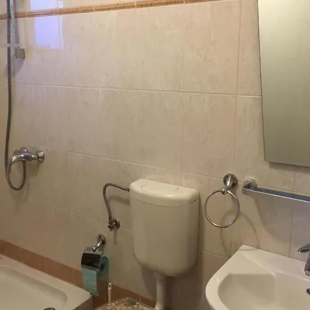 Pranic 2 By Interhome דירה