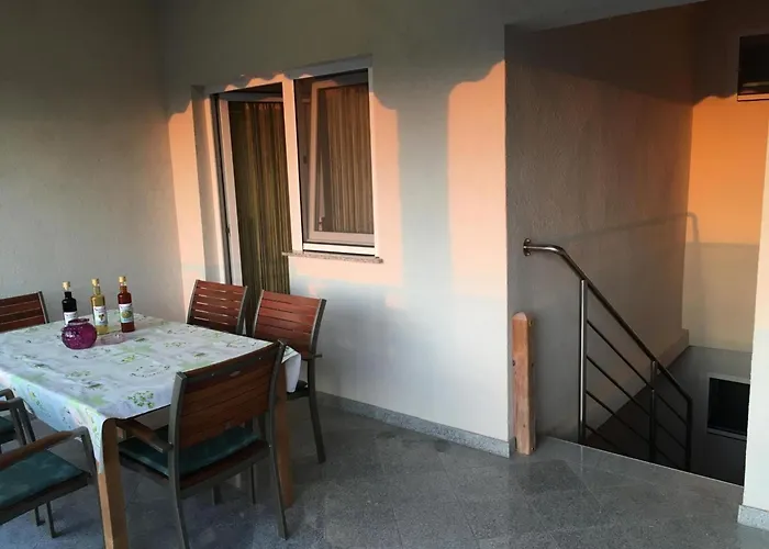 Pranic 2 By Interhome